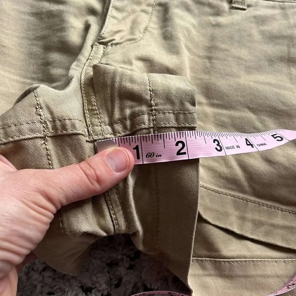 Mossimo supply co size 11 women’s khaki shorts